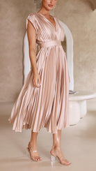 Alina Damen Faltenkleid | Eleganter V-Ausschnitt, Vielseitig 1