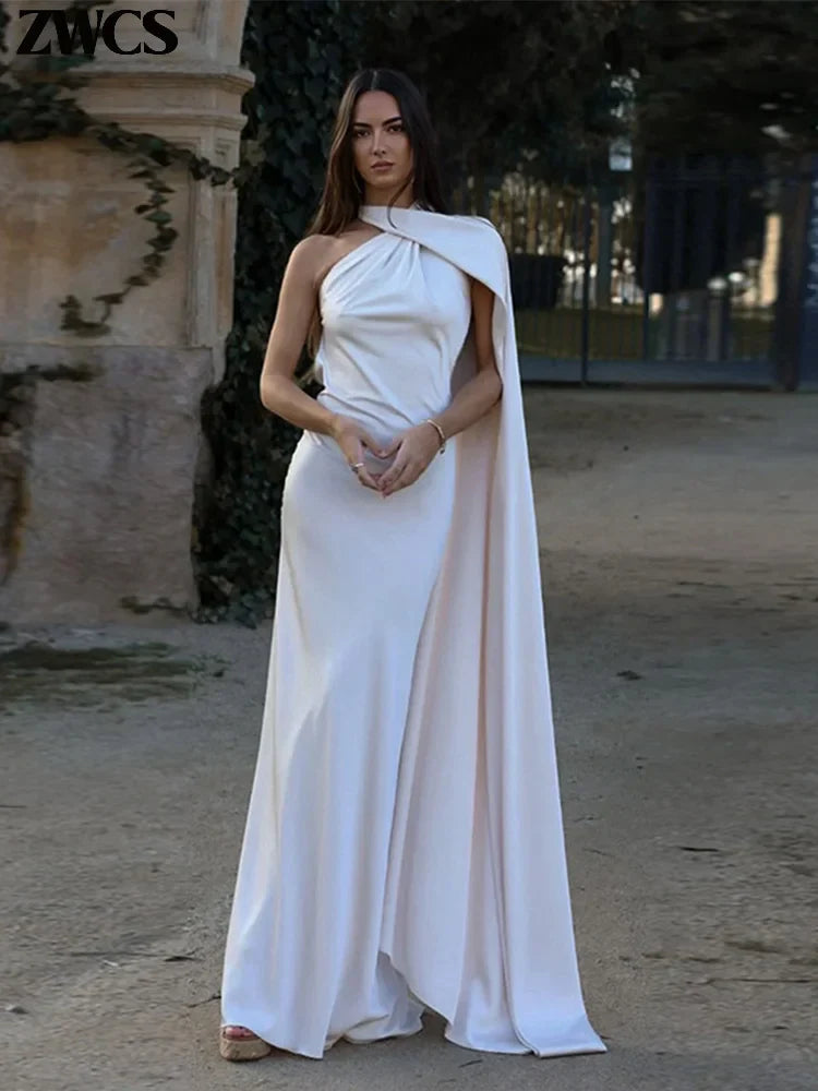 Aline Damen Maxikleid | Satin, Einschultrig mit Cape 2