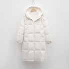 Damen Winter Steppmantel in Weiß, lang, Frontansicht