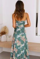 Nikkie Cocktailkleid für Frauen | Elegantes Design, Hochwertige Materialien 4