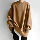 Oversize Hoodie für Damen in Camel, Frontansicht am Modell